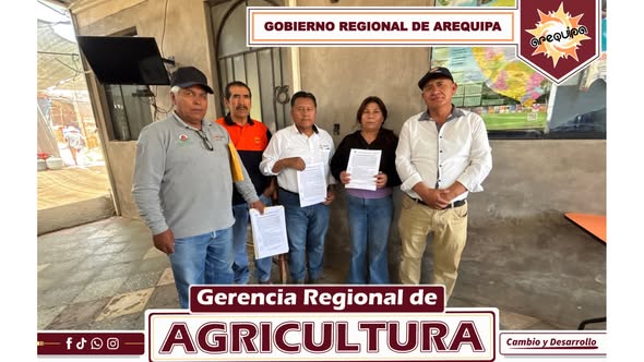 Firma del acta de apoyo de uso de maquinaria pesada a favor de la comisión de usuarios del sub sector de riego Buena Vista- El toro.